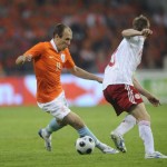 Arjen_Robben_tegen_Denemarken
